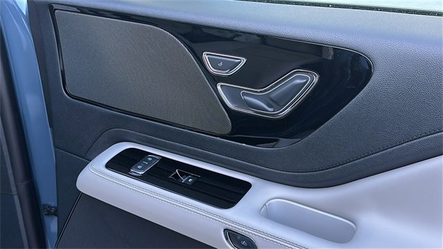 New 2026 Lincoln Aviator AWD image 7