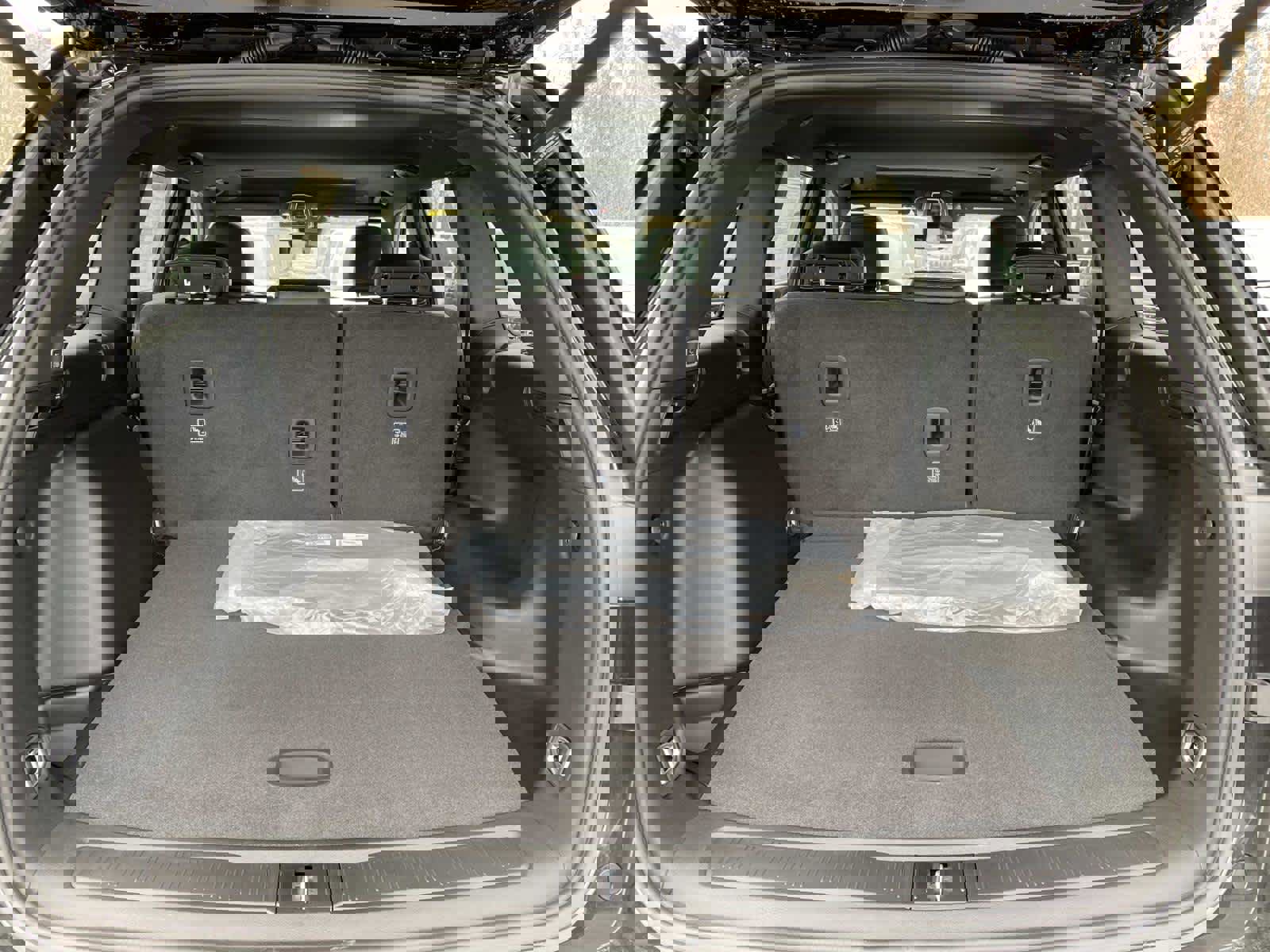 New 2026 Jeep Grand Cherokee Altitude image 5