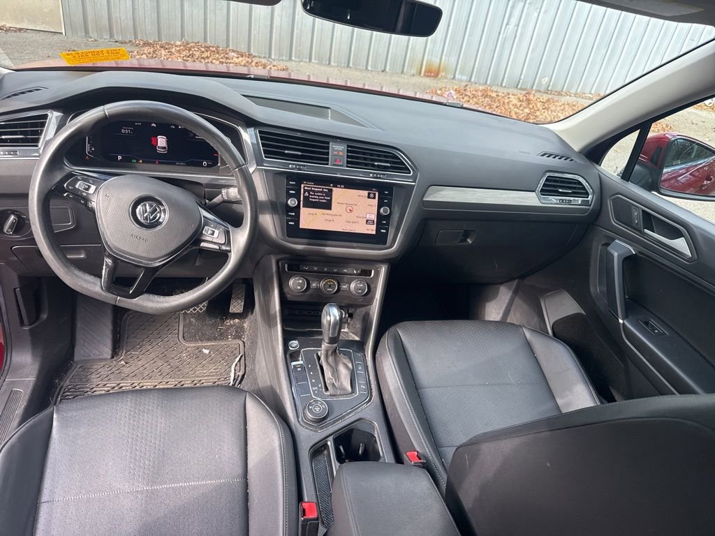 Used 2020 Volkswagen Tiguan SEL w/ 3rd Row Seat Package image 19