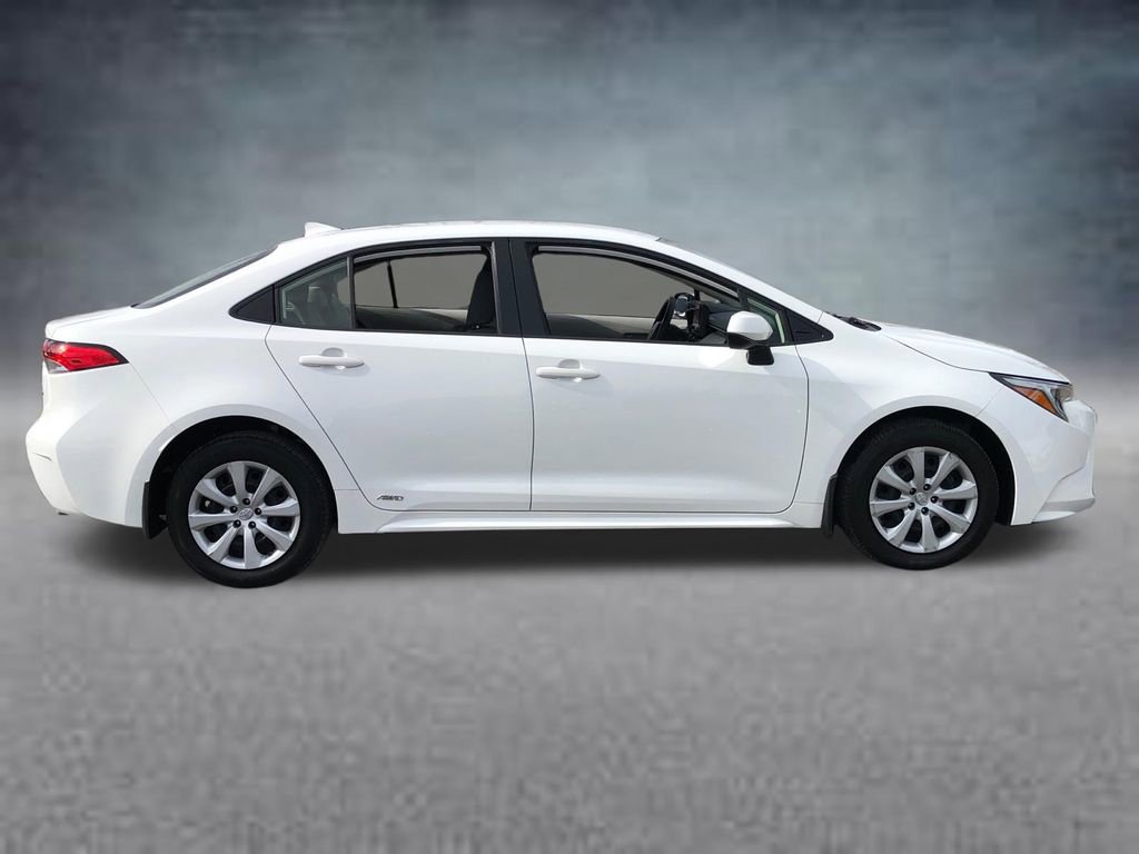 Used 2023 Toyota Corolla LE image 10