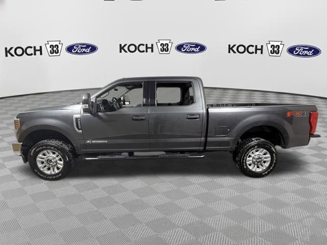 Used 2019 Ford F250 XLT w/ XLT Value Package image 4