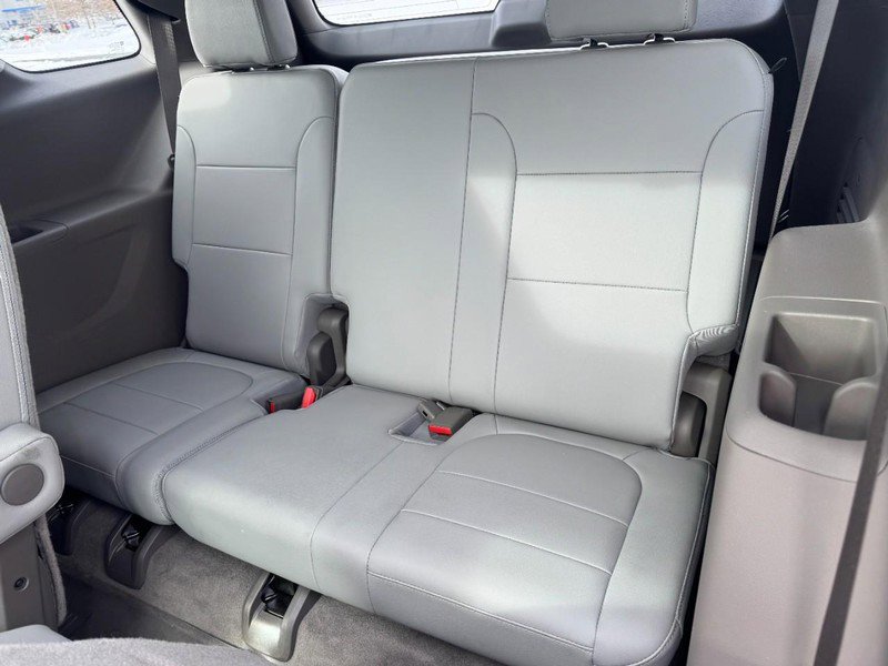 Used 2020 Chevrolet Traverse Premier image 12