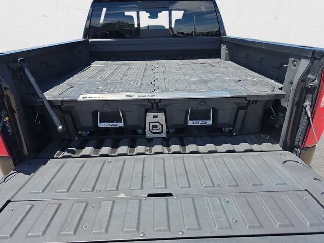 Used 2022 Chevrolet Silverado 1500 ZR2 w/ Technology Package AWD/4WD image 12