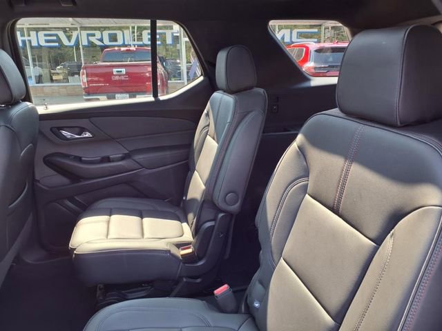 Used 2023 Chevrolet Traverse RS image 11