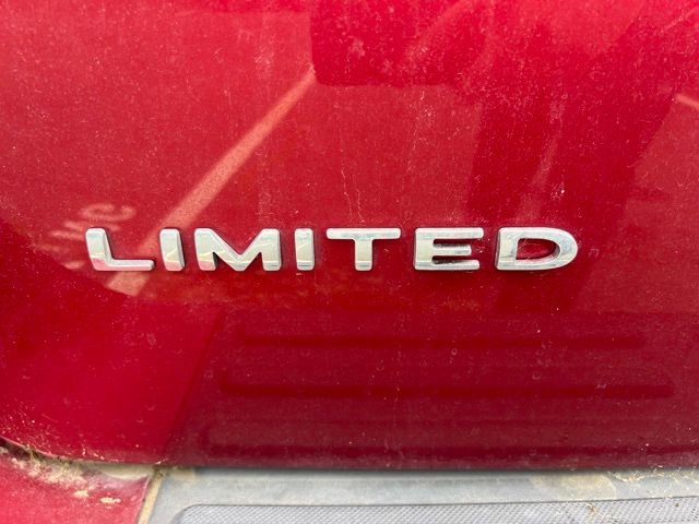 Used 2016 Ford Expedition Limited w/ Equipment Group 301A AWD/4WD image 8