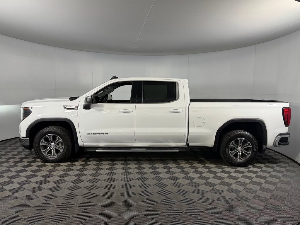 Used 2023 GMC Sierra 1500 SLE image 10