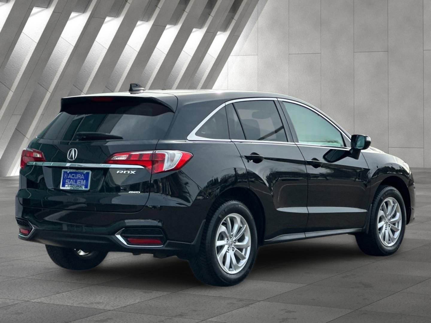 Used 2016 Acura RDX AWD image 3