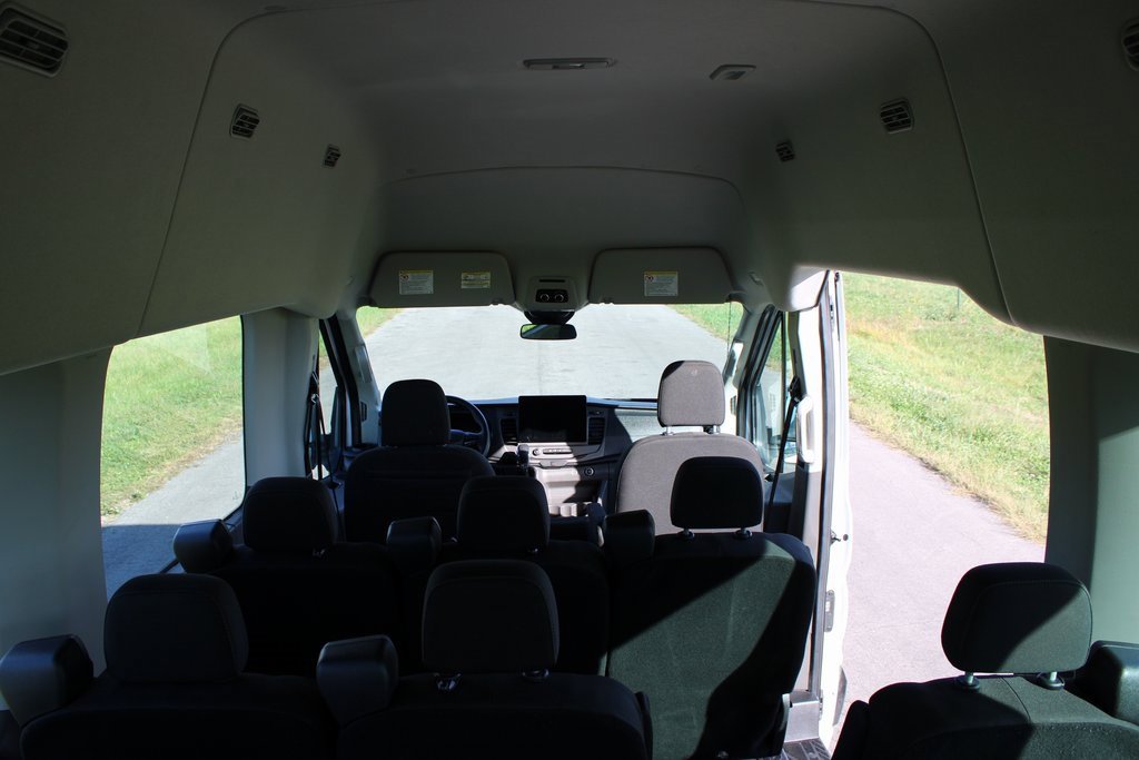 Used 2022 Ford Transit 350 XLT image 34