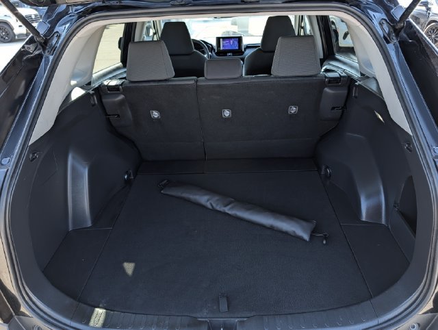 Used 2024 Toyota RAV4 XLE AWD/4WD image 27