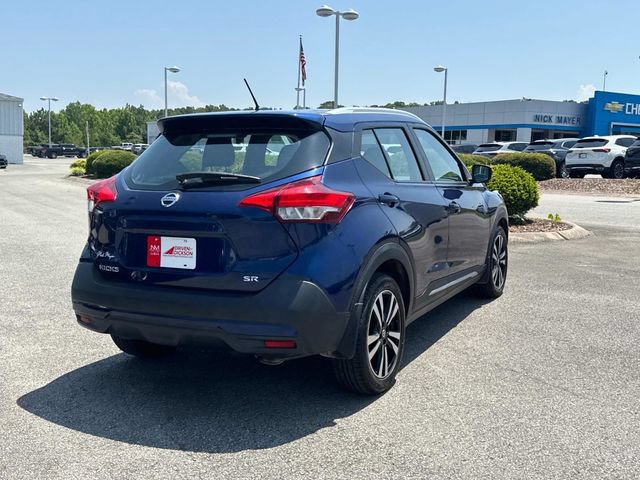 Used 2019 Nissan Kicks SR w/ SR Premium Package FWD image 4