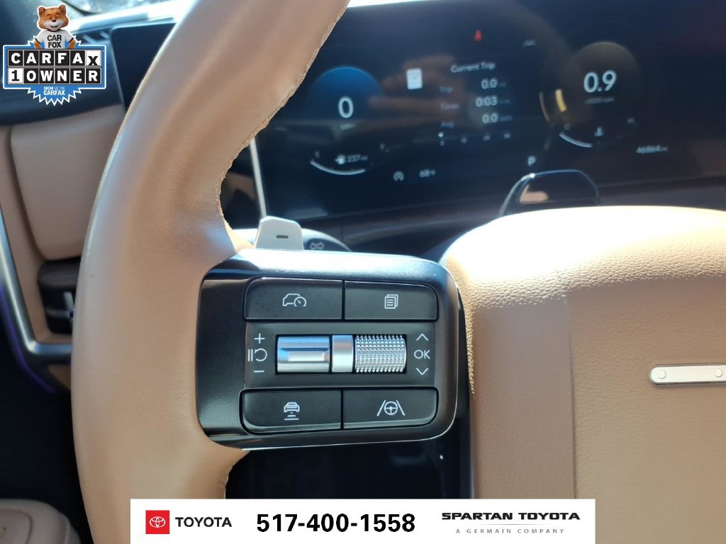 Used 2025 Hyundai Santa Fe Limited AWD/4WD image 19