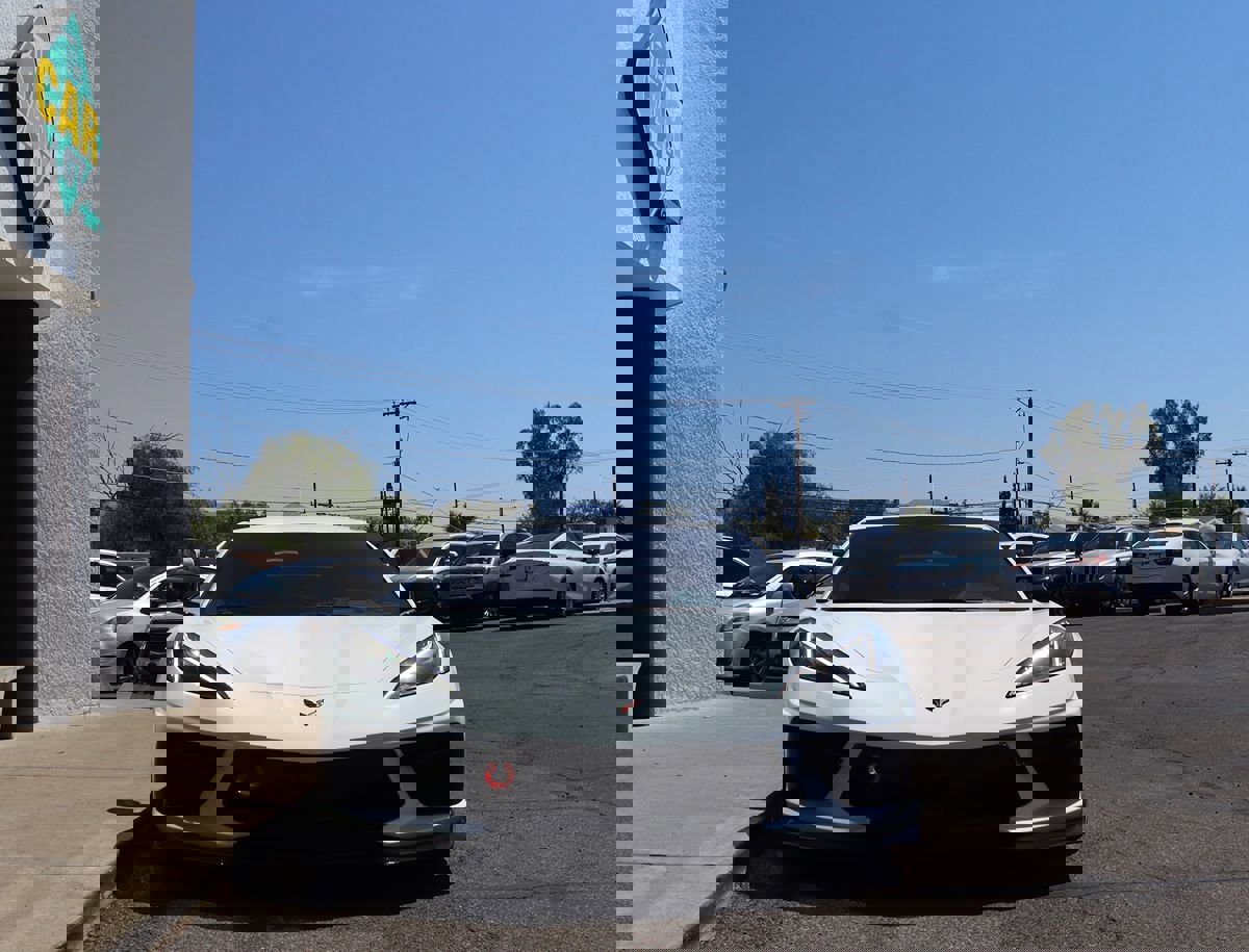 Used 2023 Chevrolet Corvette Stingray Premium Conv w/ Z51 Performance Package image 19