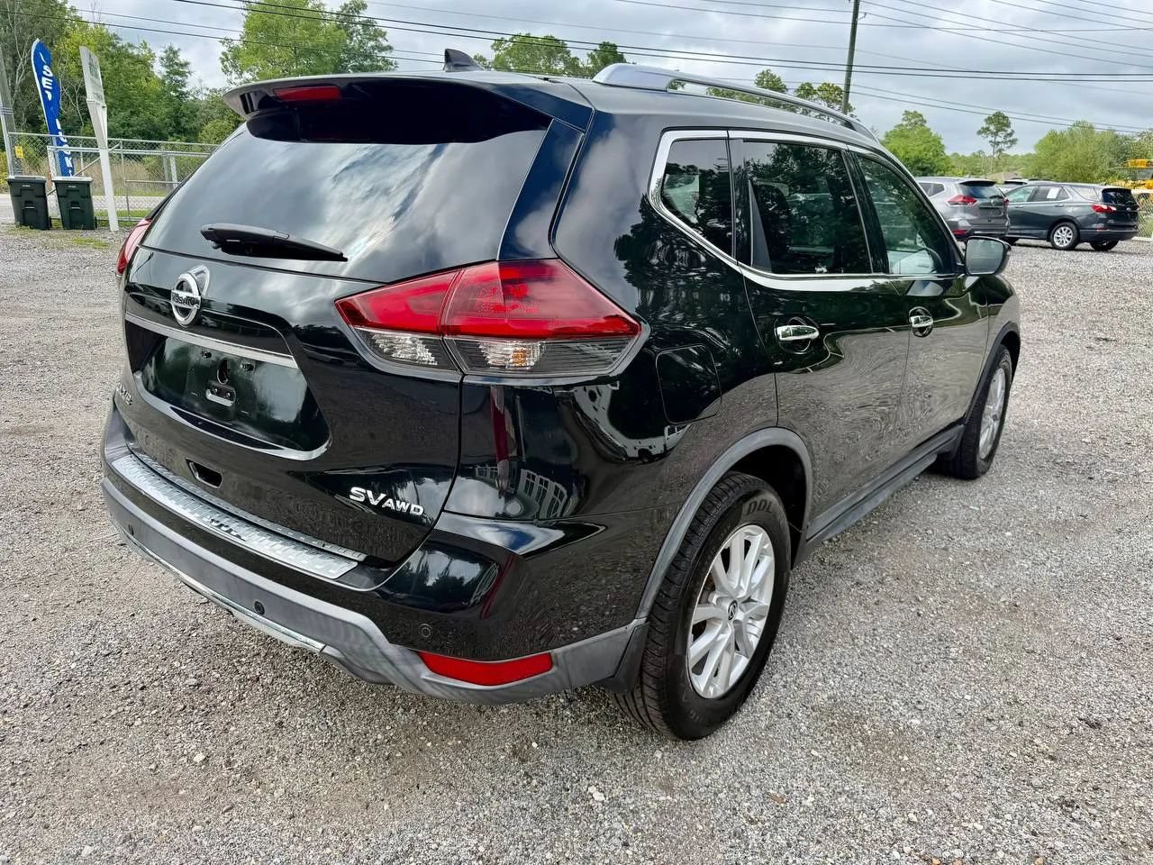 Used 2019 Nissan Rogue SV AWD/4WD image 5