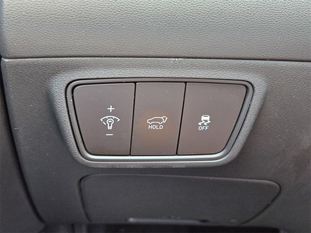 Certified 2023 Hyundai Tucson Limited image 30