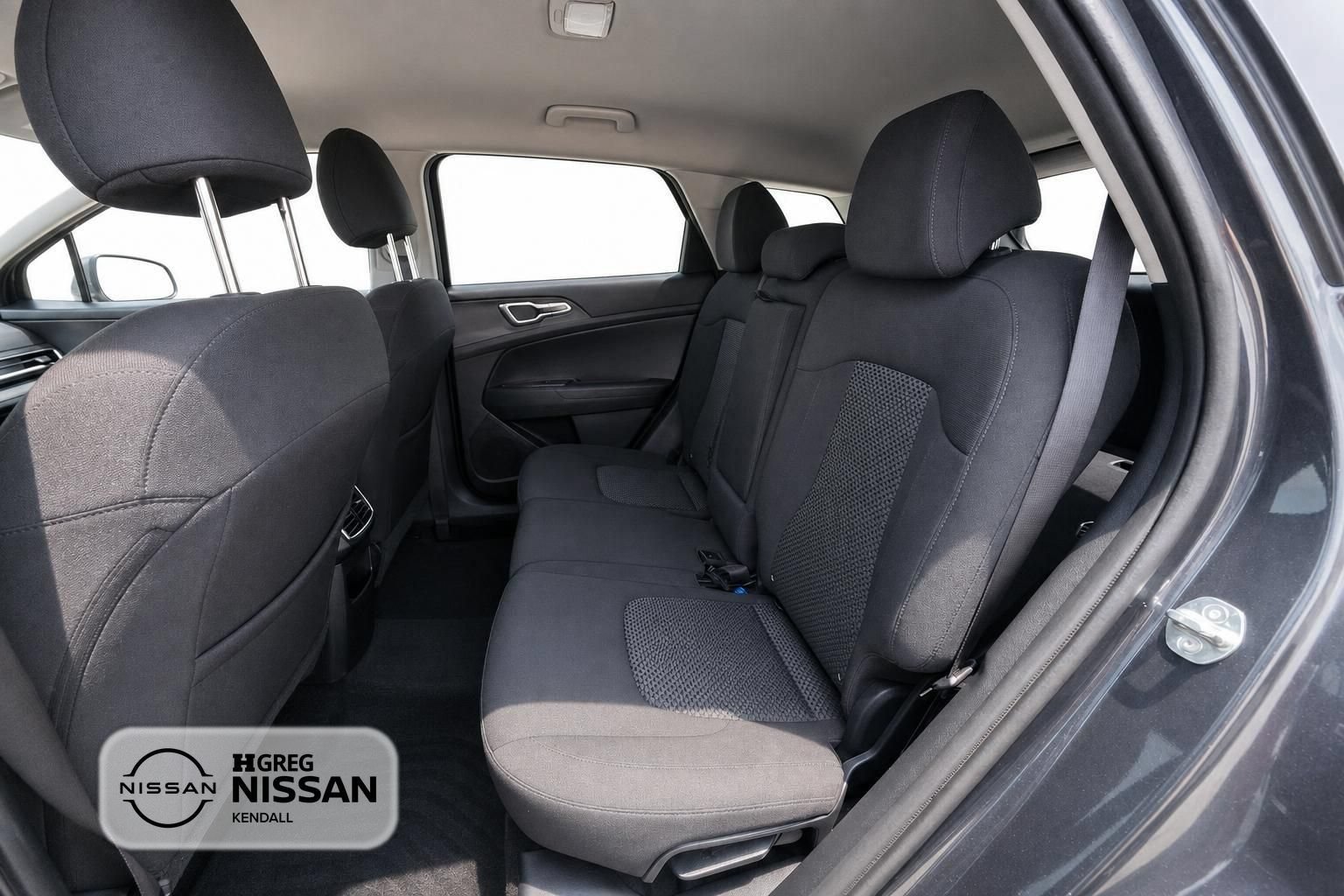 Used 2024 Kia Sportage LX FWD image 9