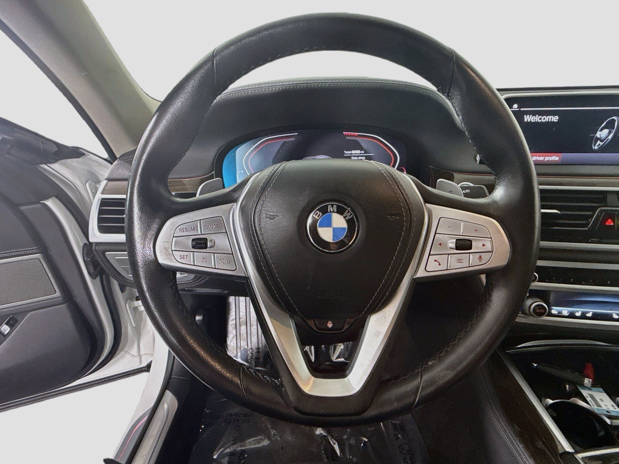 Used 2020 BMW 740i RWD image 13