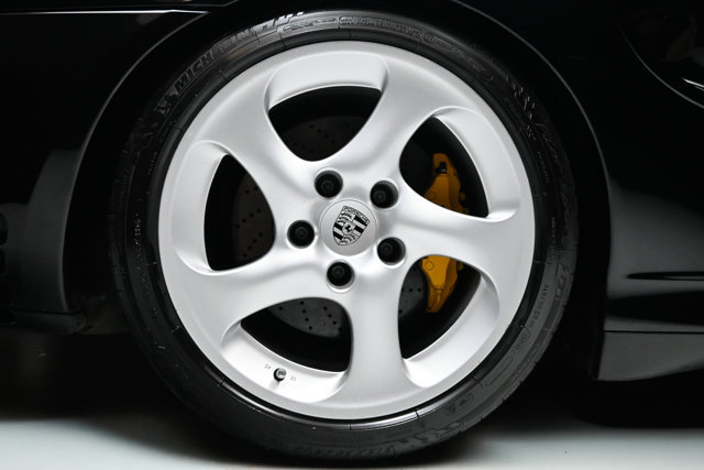 Used 2003 Porsche 911 GT2 RWD image 36