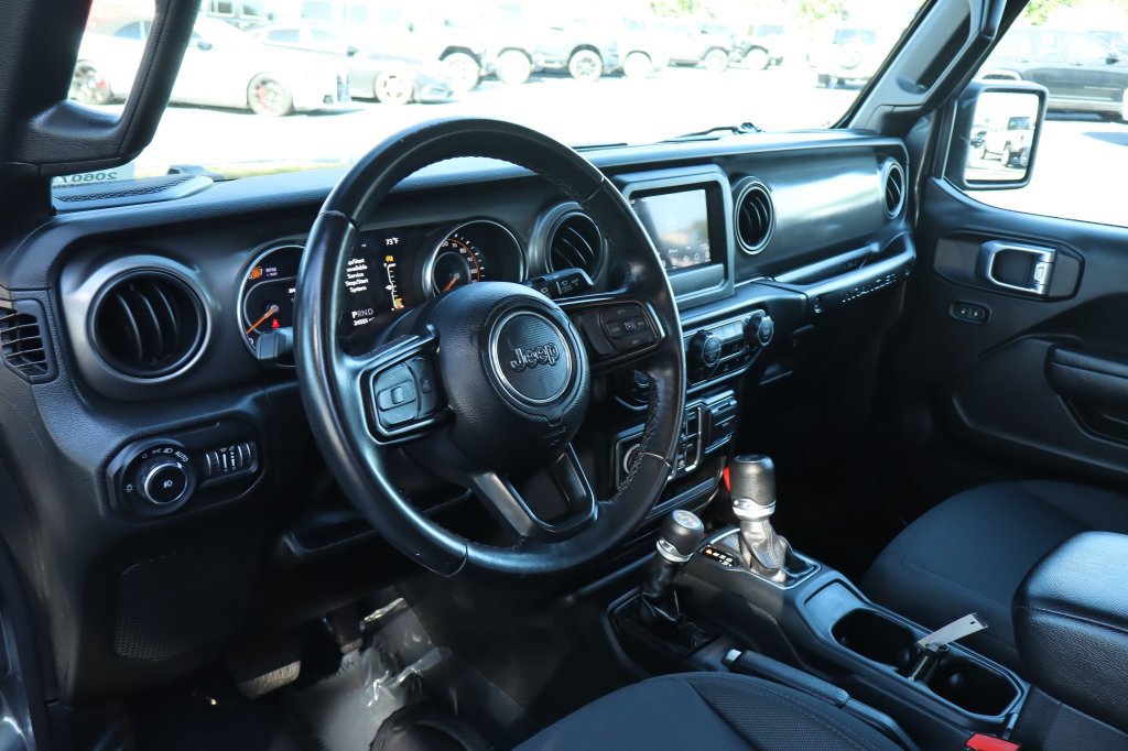 Used 2021 Jeep Wrangler Unlimited Sport AWD/4WD image 17