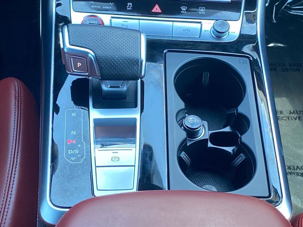 Used 2022 Audi SQ7 Prestige w/ Prestige Package AWD/4WD image 9