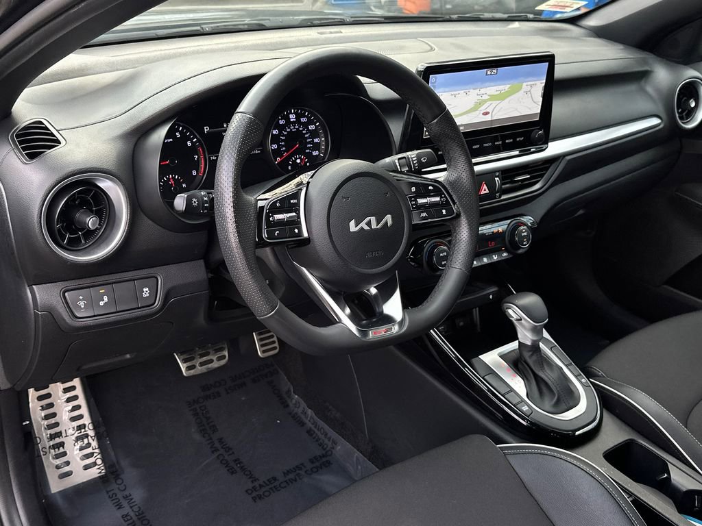 Certified 2023 Kia Forte GT-Line w/ GT-Line Premium Package image 19