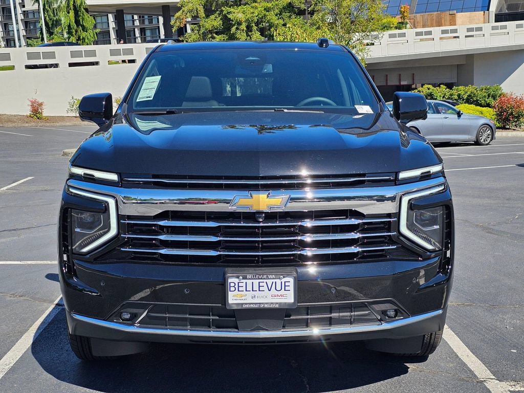 New 2026 Chevrolet Suburban LT w/ Comfort Package AWD/4WD image 8
