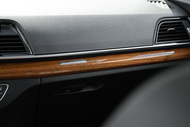 Certified 2023 Audi Q5 e Premium w/ Convenience Package image 14