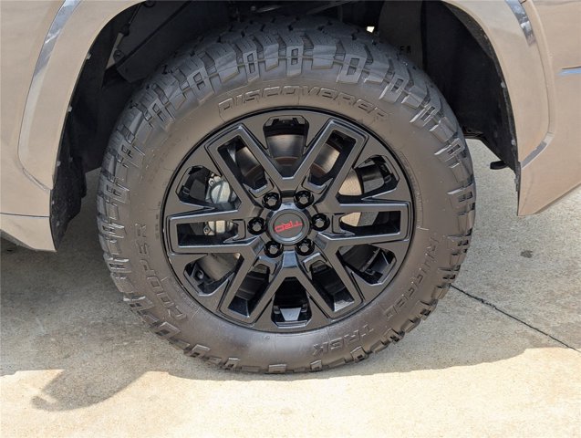 Used 2022 Toyota Tundra SR5 w/ TRD Sport Package AWD/4WD image 14