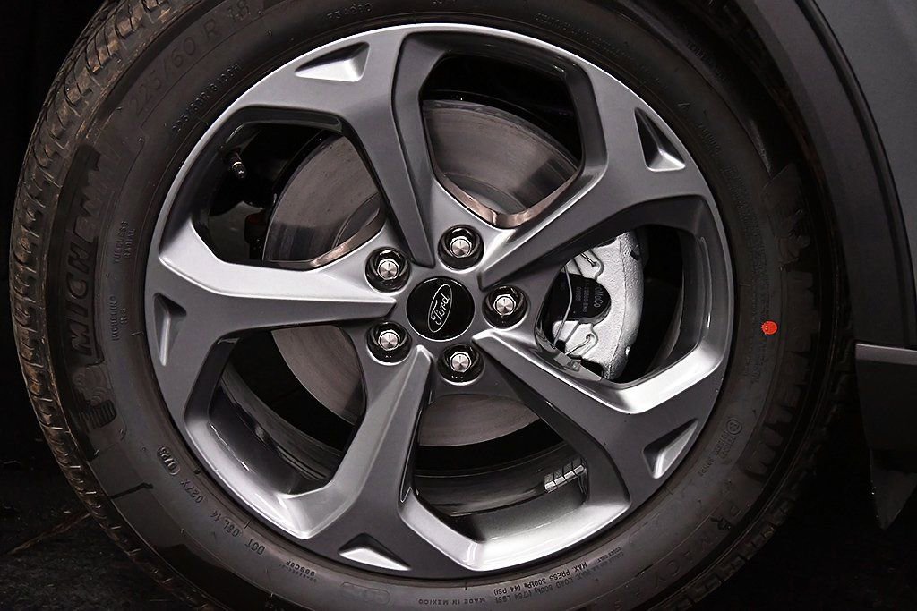 New 2025 Ford Escape ST-Line Elite w/ Tech Pack #1 image 9