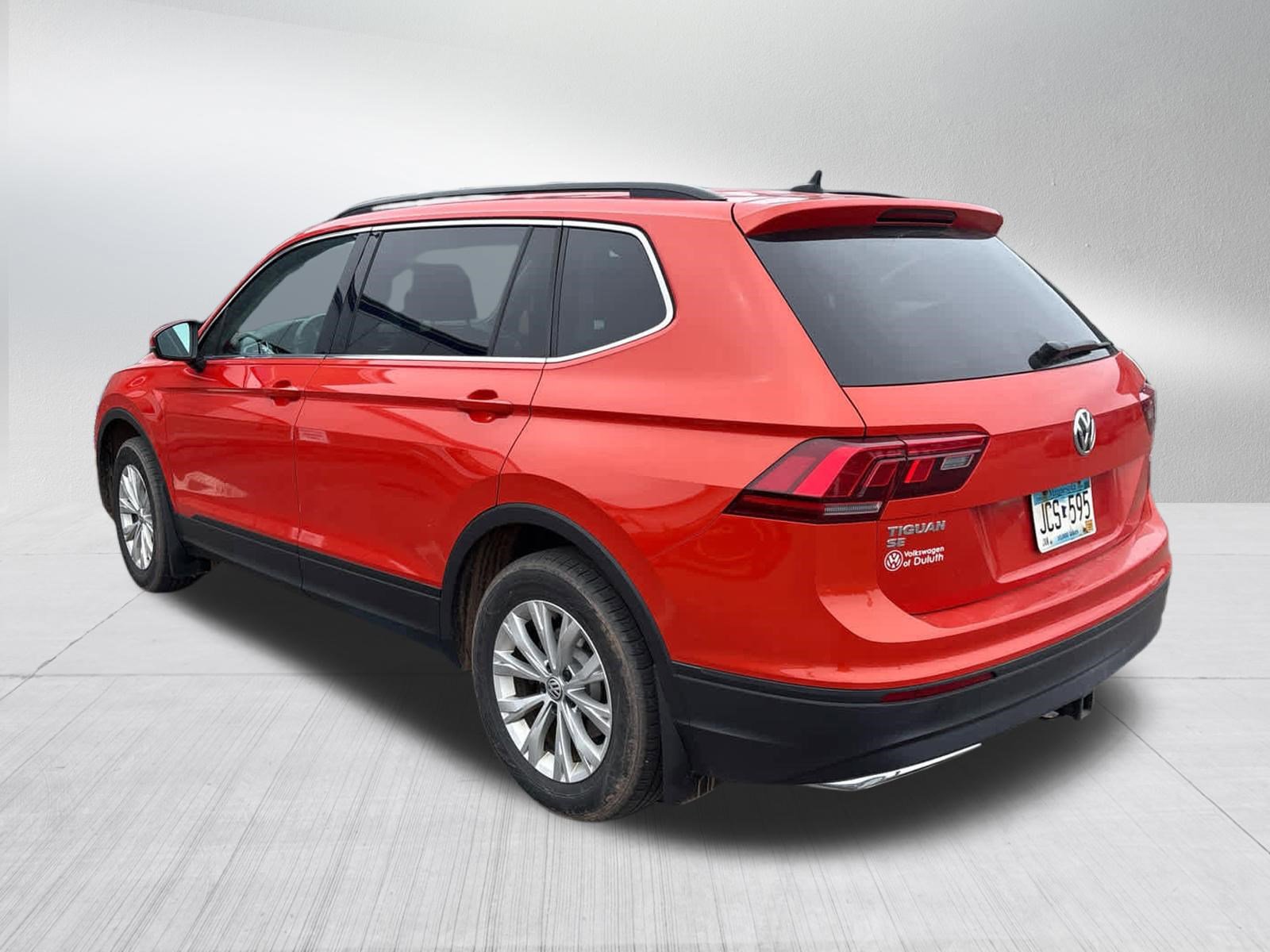 Used 2019 Volkswagen Tiguan SE image 4