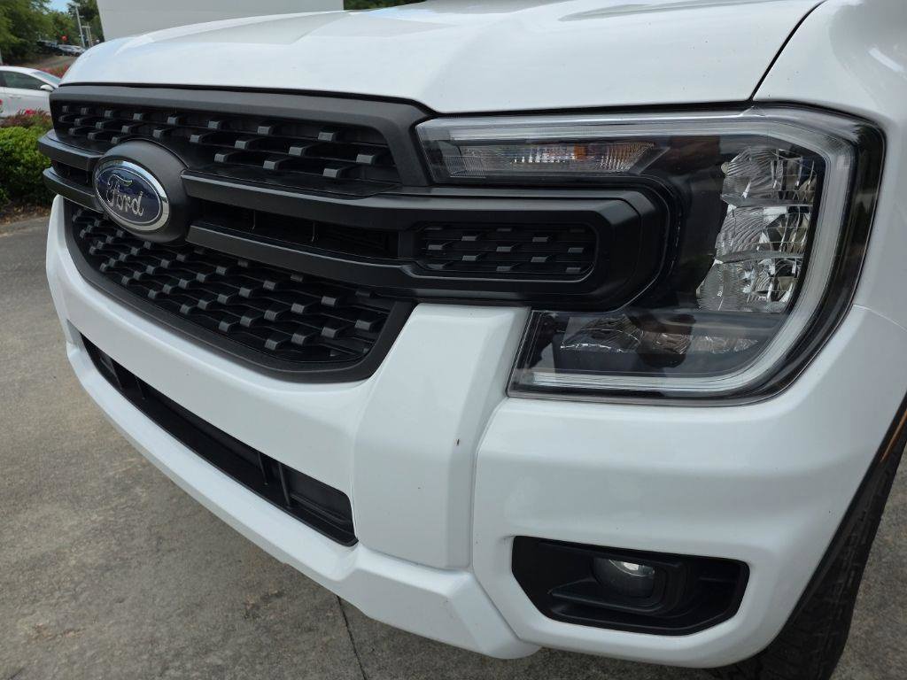 Used 2024 Ford Ranger XL w/ Trailer Tow Package RWD image 9