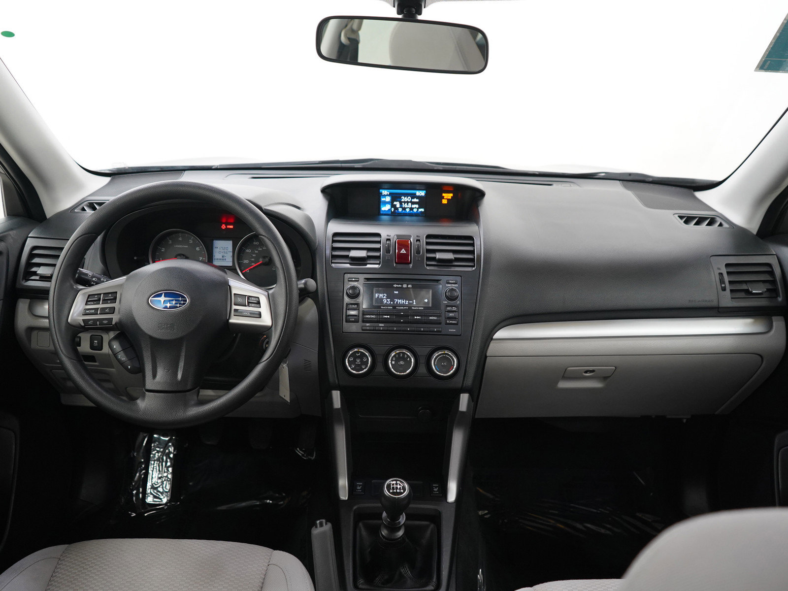Used 2015 Subaru Forester 2.5i Premium AWD/4WD image 13