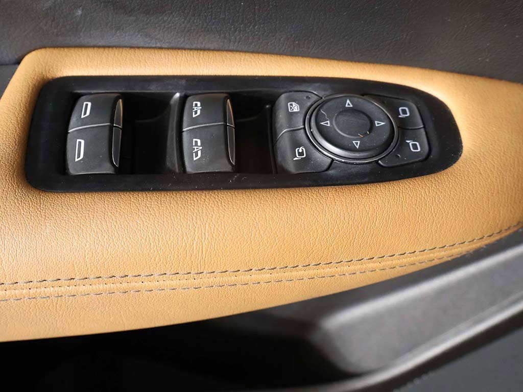 Used 2022 Cadillac XT5 Premium Luxury image 37