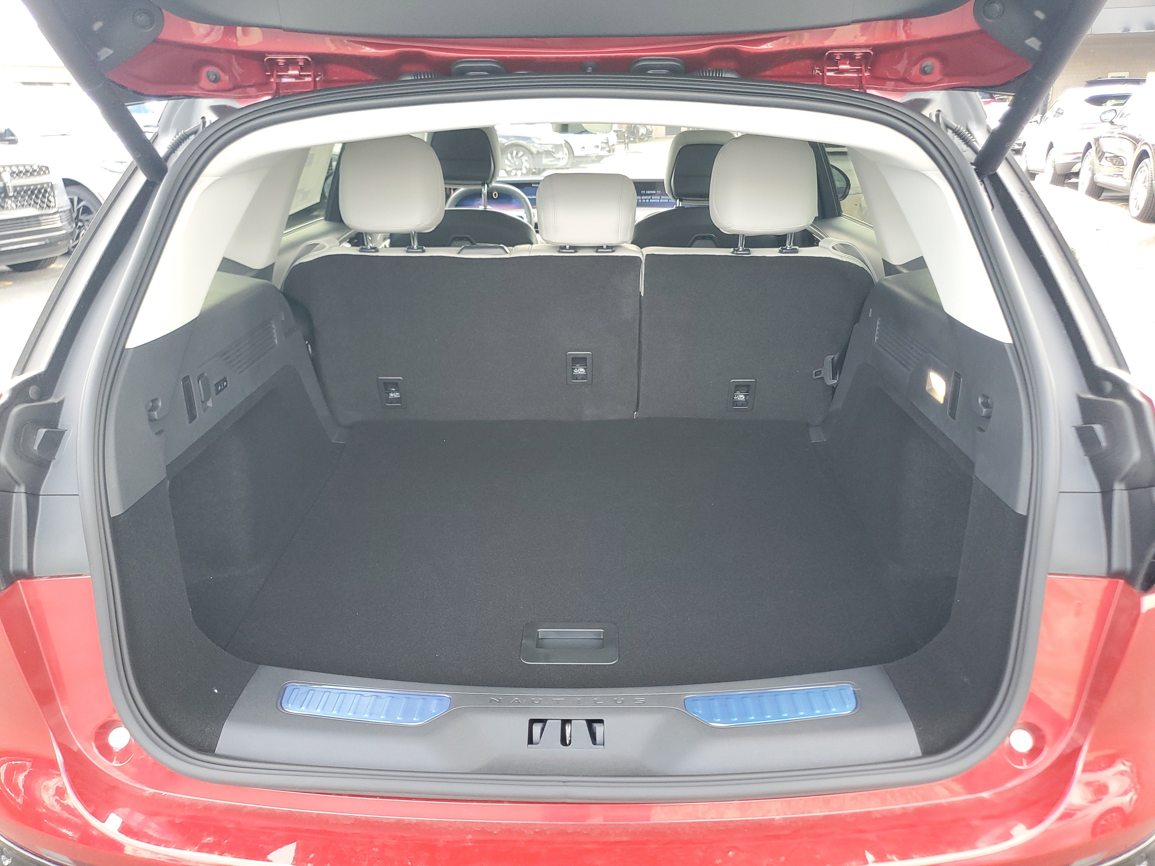 New 2026 Lincoln Nautilus Reserve image 32