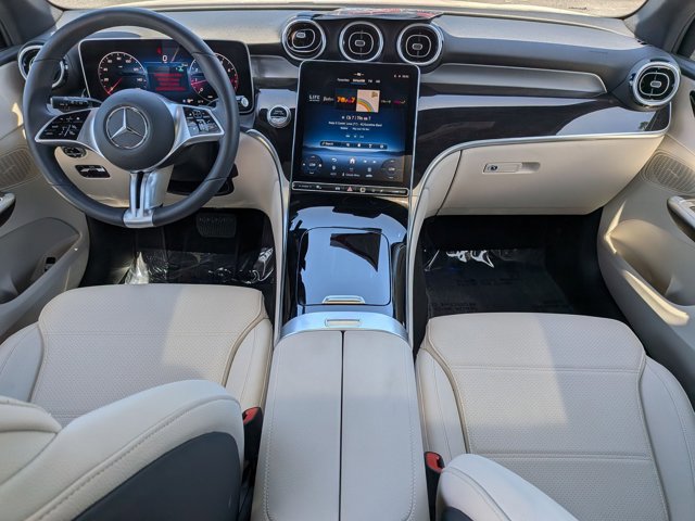 Used 2026 Mercedes-Benz GLC 300 4MATIC image 18