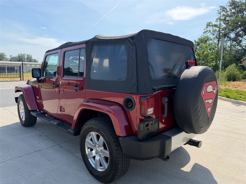 Used 2012 Jeep Wrangler Unlimited Sahara AWD/4WD image 3