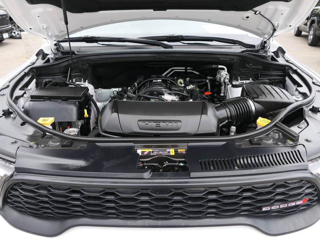 Used 2025 Dodge Durango R/T w/ Blacktop Package AWD/4WD image 26