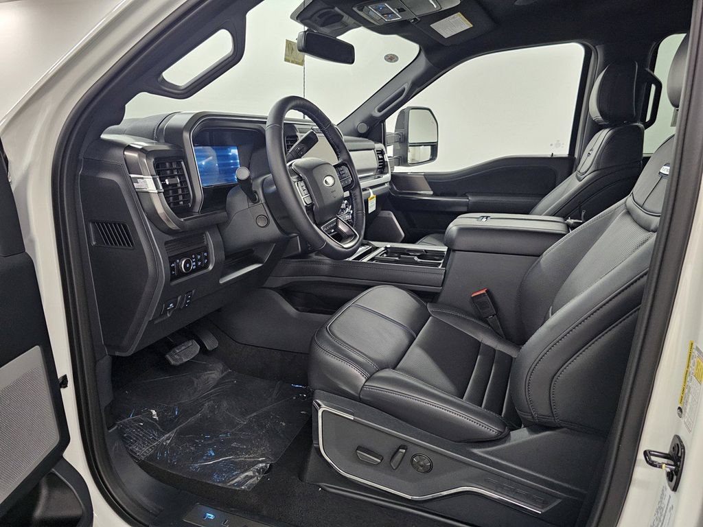 New 2026 Ford F350 Platinum w/ FX4 Off-Road Package AWD/4WD image 15