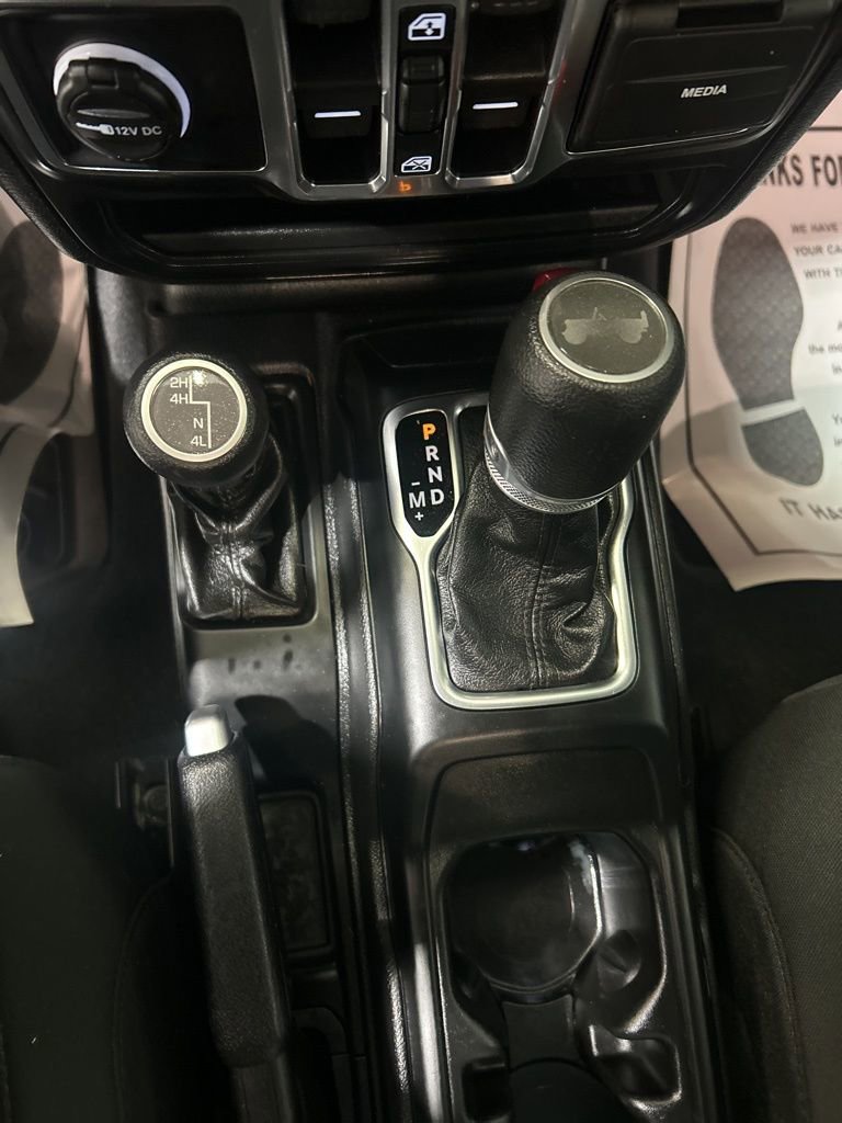 Used 2021 Jeep Wrangler Unlimited Sport image 29