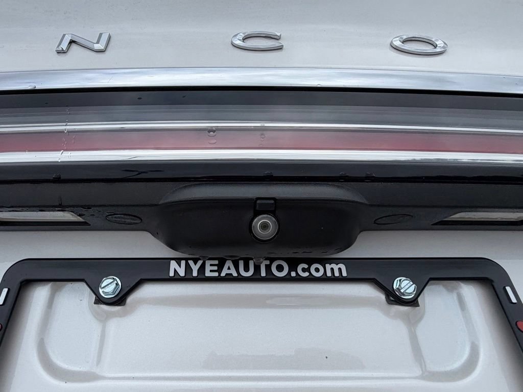 Used 2019 Lincoln Nautilus Reserve AWD/4WD image 42
