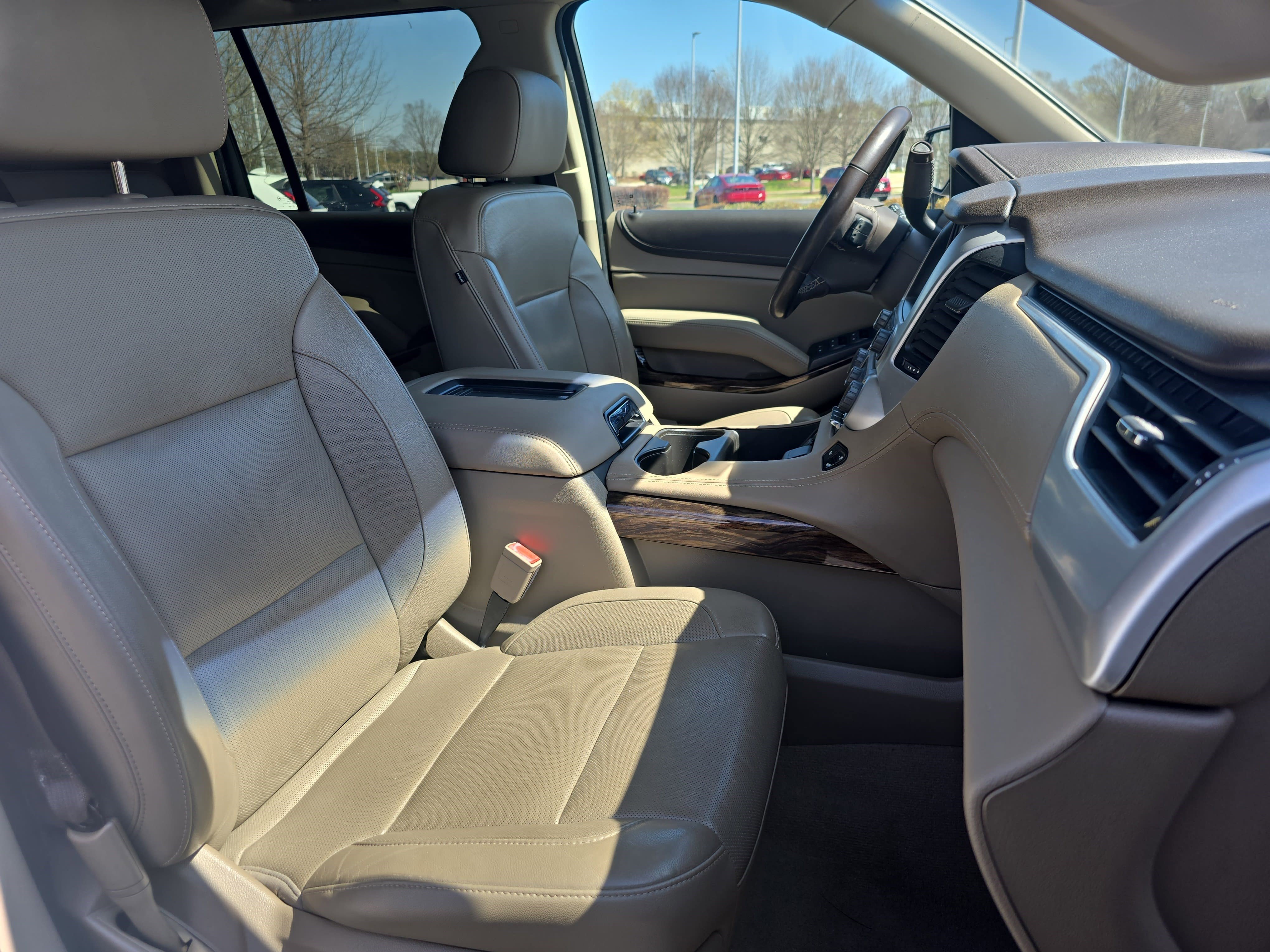 Used 2019 GMC Yukon XL SLT w/ Open Road Package image 10