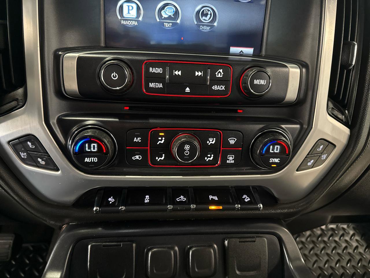 Used 2015 GMC Sierra 1500 SLT w/ SLT Crew Cab Value Package image 19