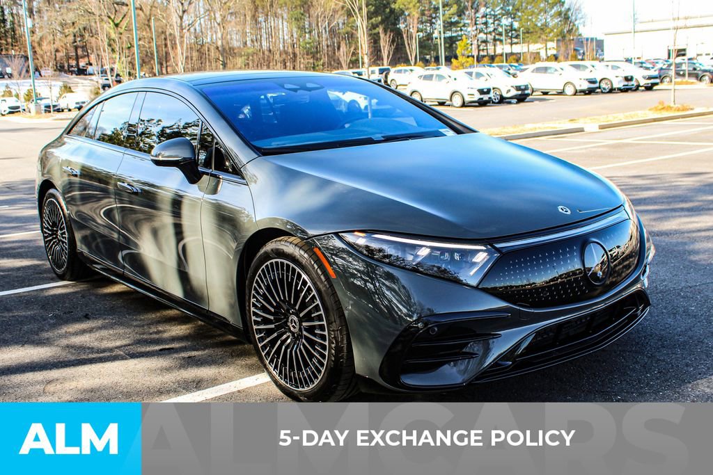 Used 2024 Mercedes-Benz EQS 580 4MATIC Sedan image 3