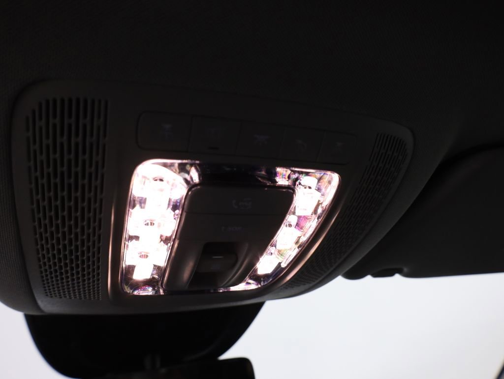 Used 2026 Mercedes-Benz GLS 450 4MATIC image 30
