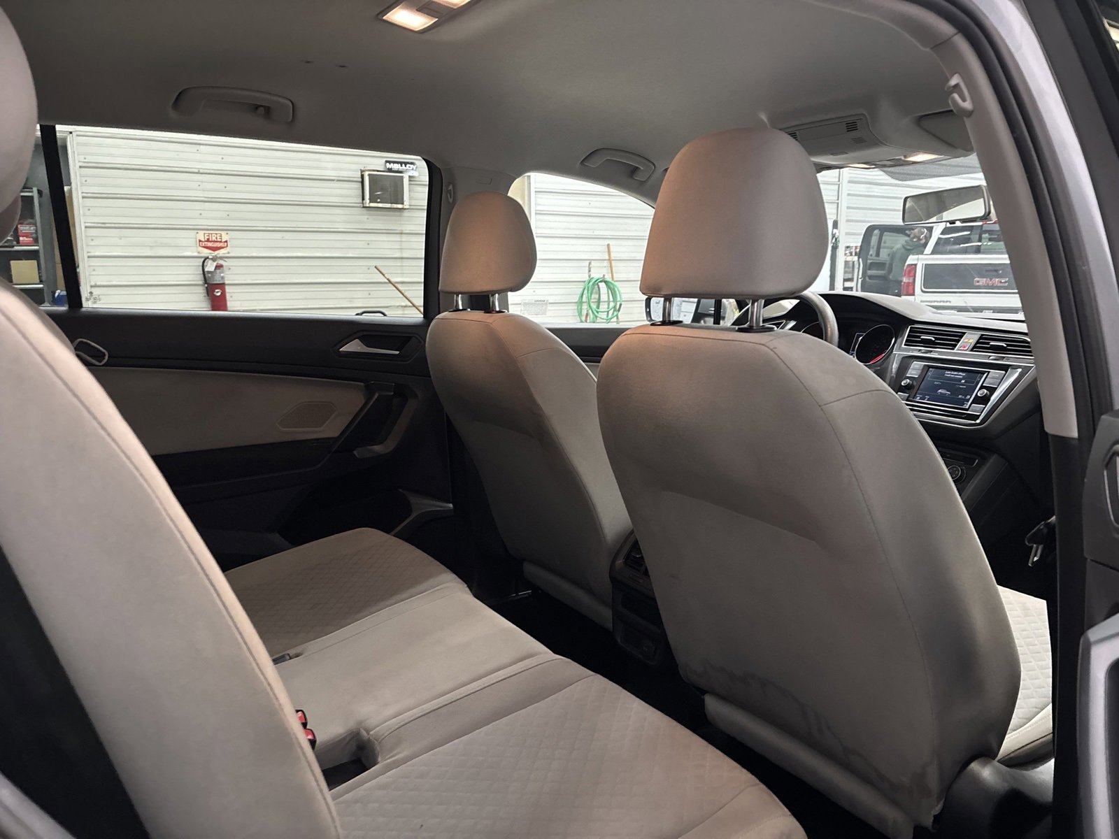 Used 2019 Volkswagen Tiguan S w/ 3rd Row Seat Package image 30