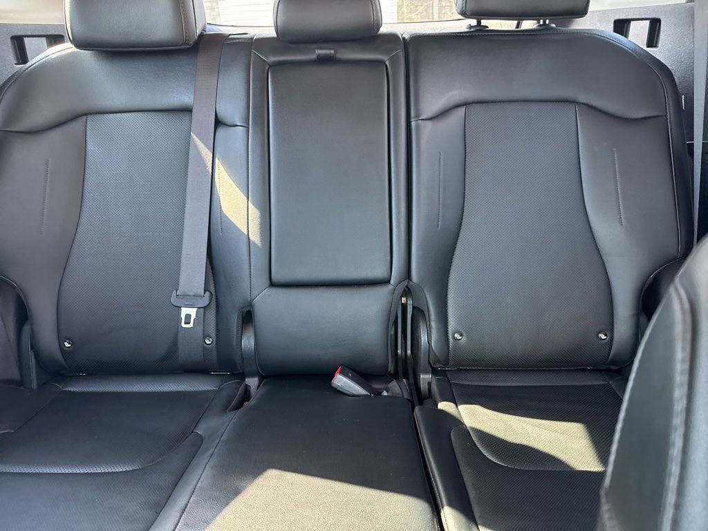 Used 2025 Kia Sportage EX image 9