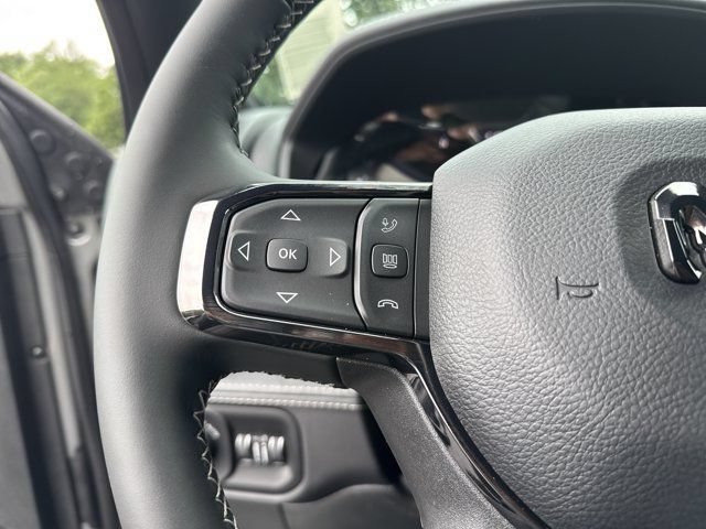 New 2026 RAM 3500 Limited AWD/4WD image 22