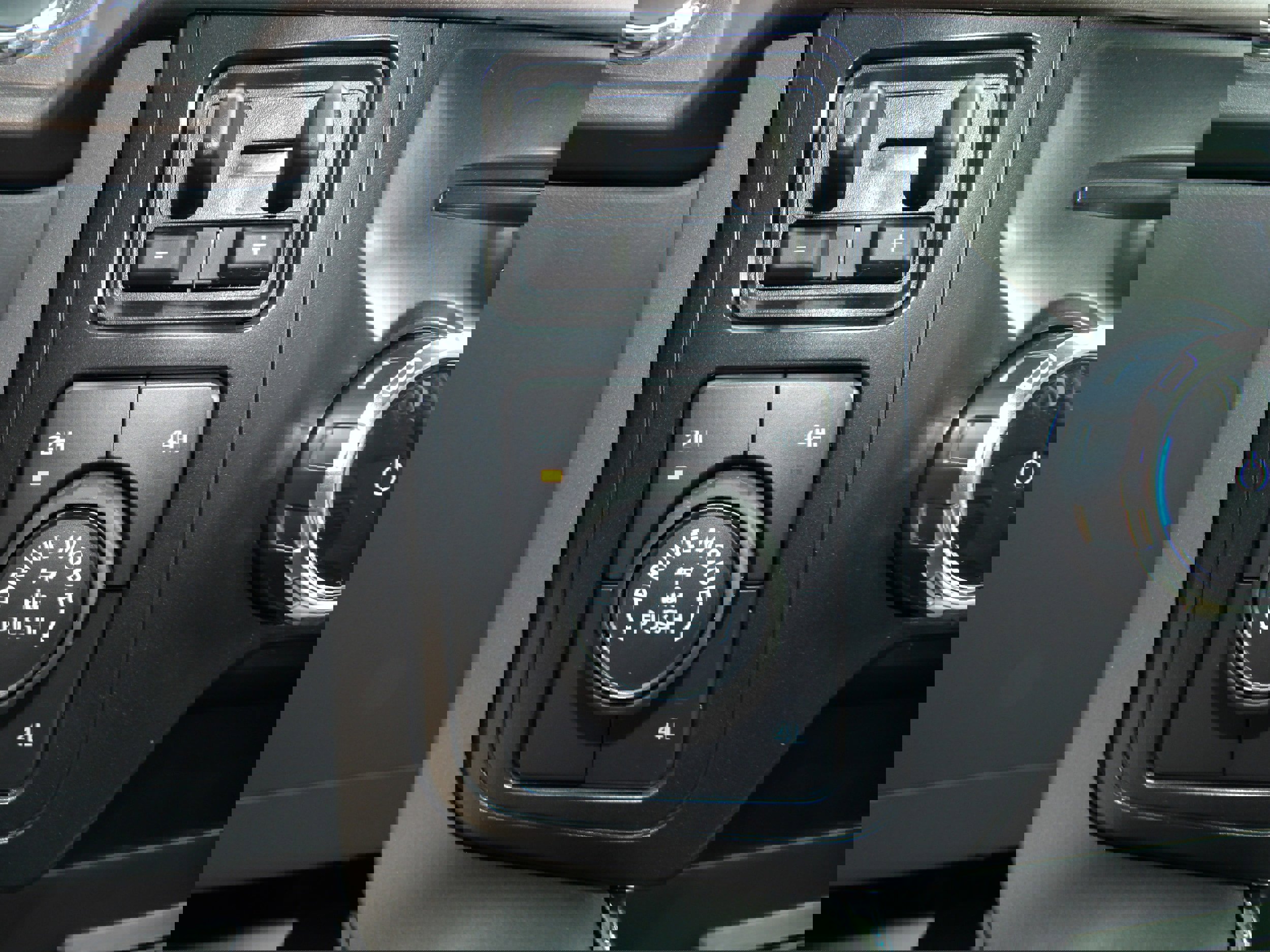 New 2025 Ford F150 XLT w/ Equipment Group 303A High image 17