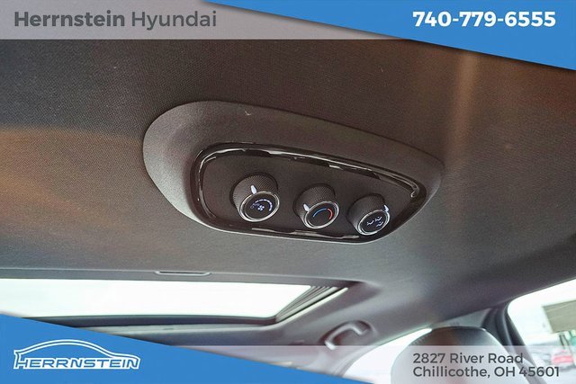 Used 2023 Dodge Durango GT image 25