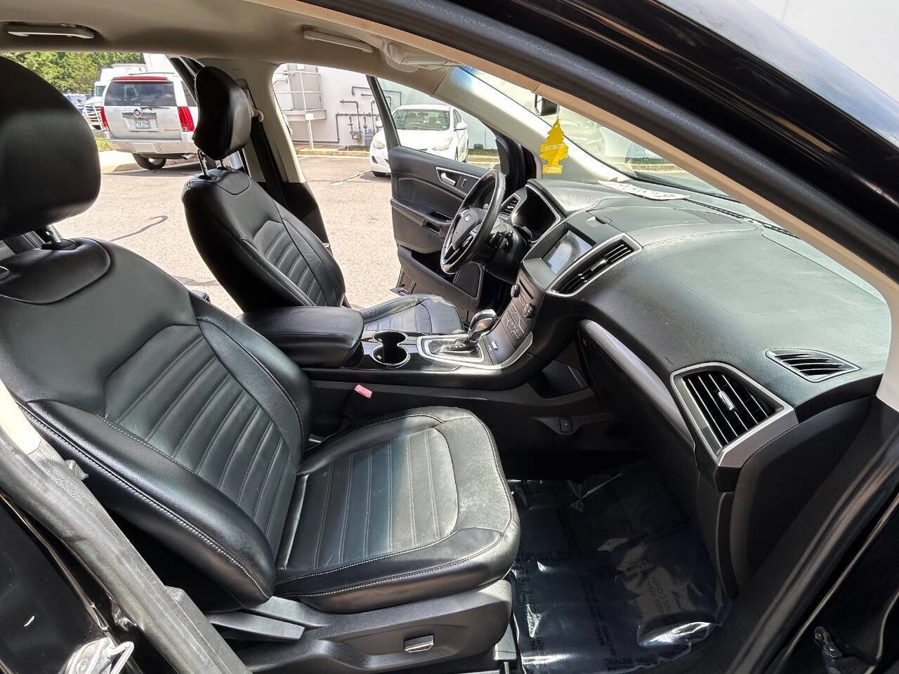 Used 2017 Ford Edge SEL w/ Equipment Group 201A image 23