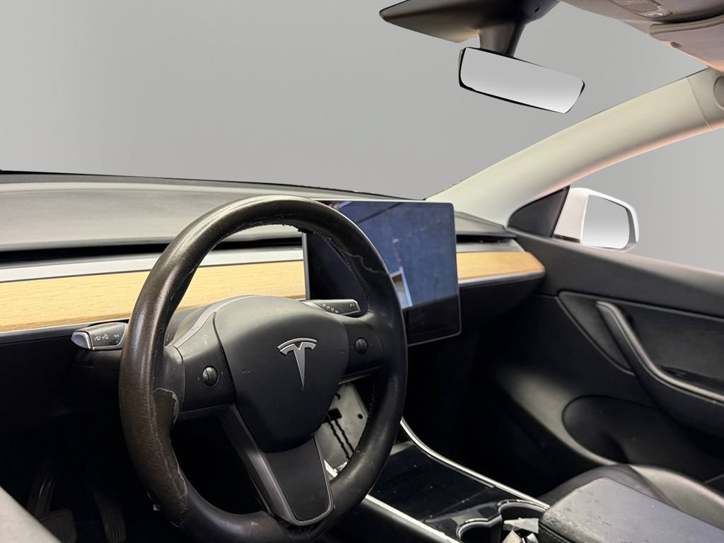 Used 2020 Tesla Model Y Long Range AWD/4WD image 16